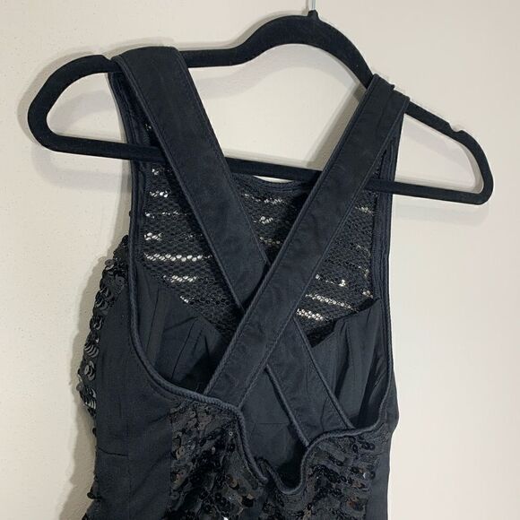 Nanette Lepore size 4 black sequence dress cross (E1) - Picture 6 of 11